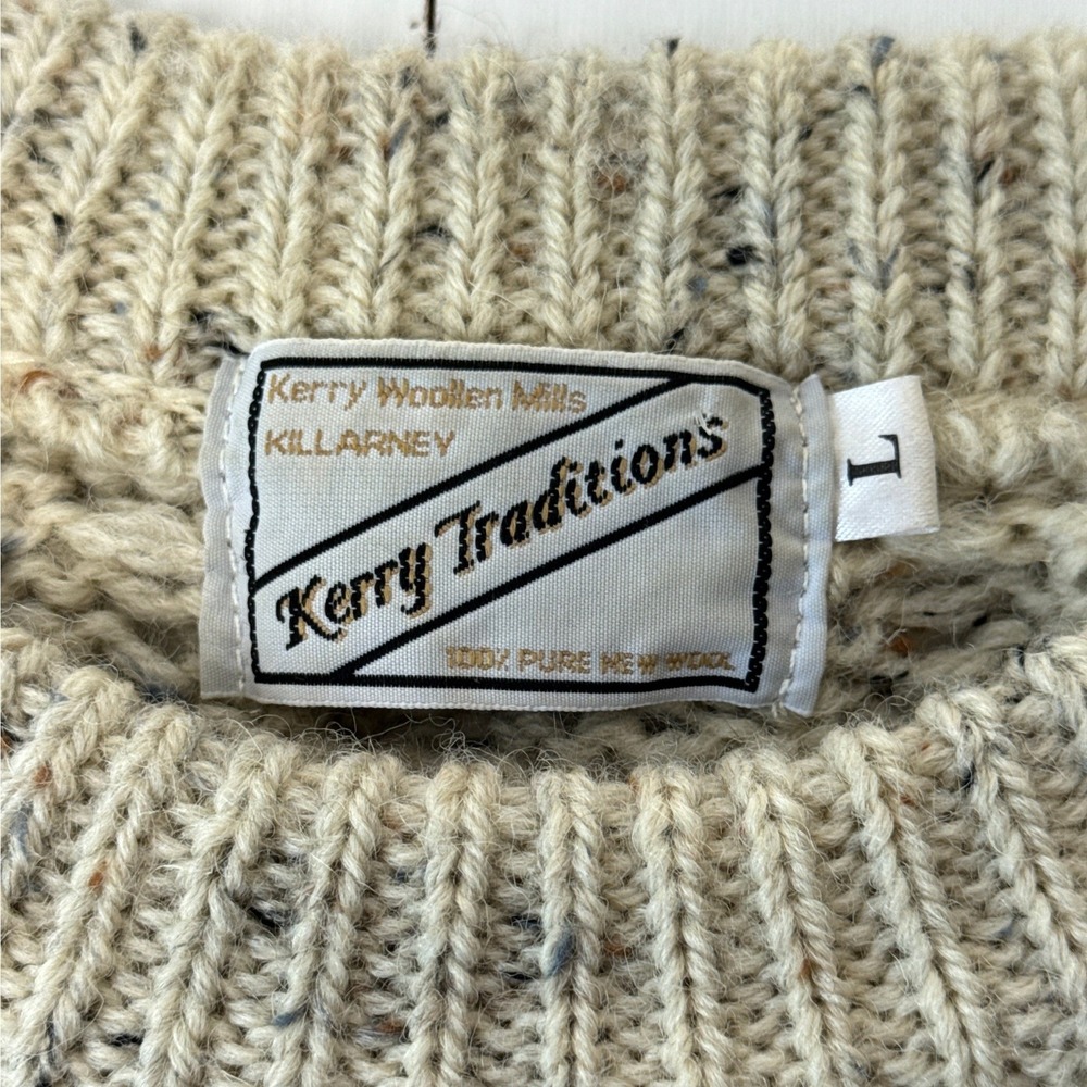 Kerry Traditions Irish Wool Sweater Large Oatmeal Aran Cable Knit Donegal Fleck - Picture 3 of 8